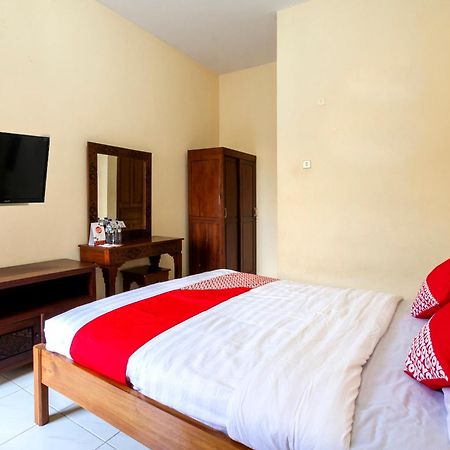 Super Oyo 1150 Omah Ladrang Hotel Kejayan Exterior foto