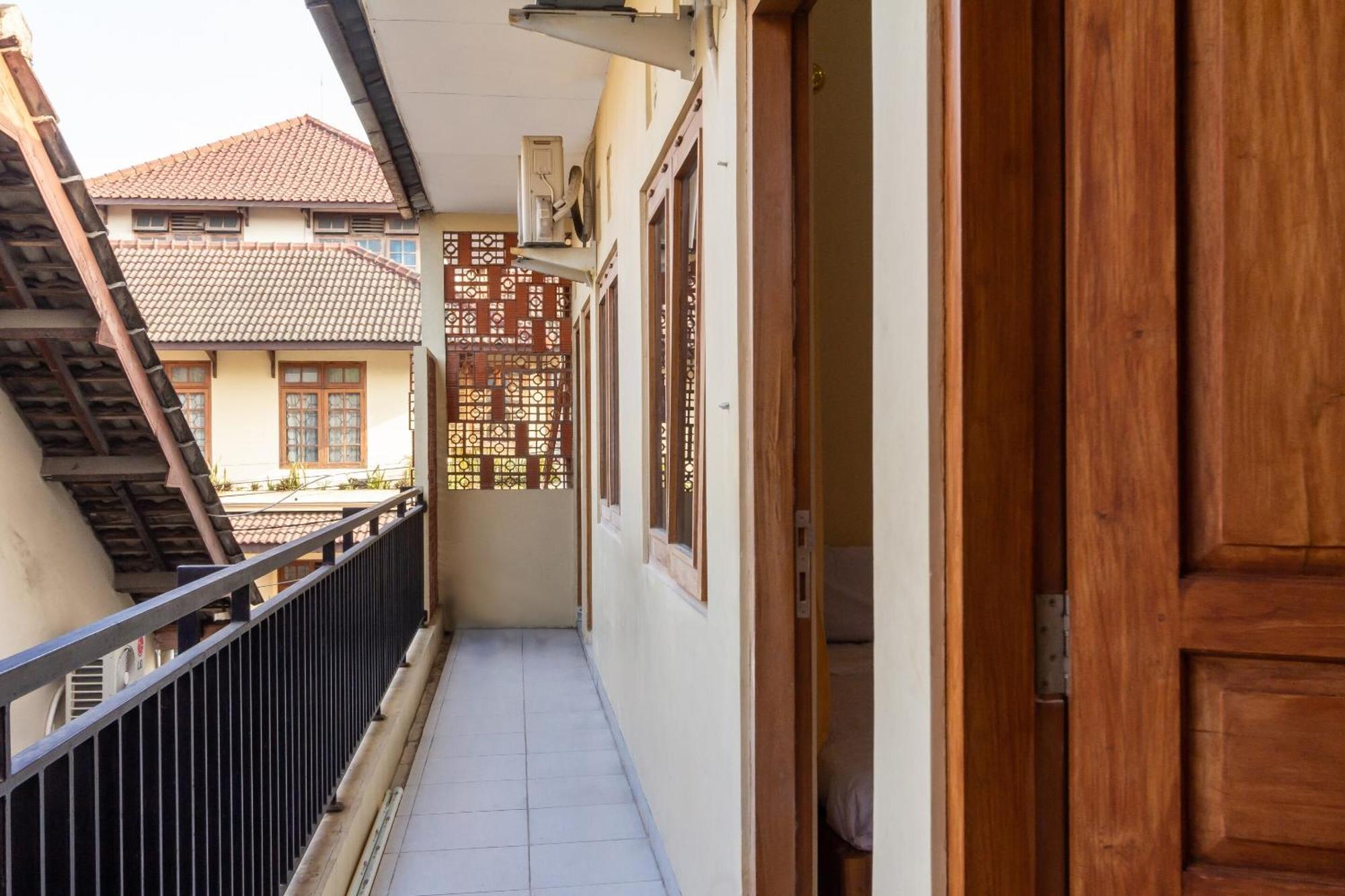 Super Oyo 1150 Omah Ladrang Hotel Kejayan Exterior foto