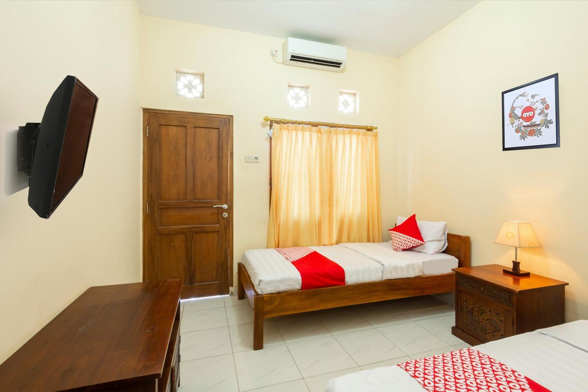 Super Oyo 1150 Omah Ladrang Hotel Kejayan Exterior foto
